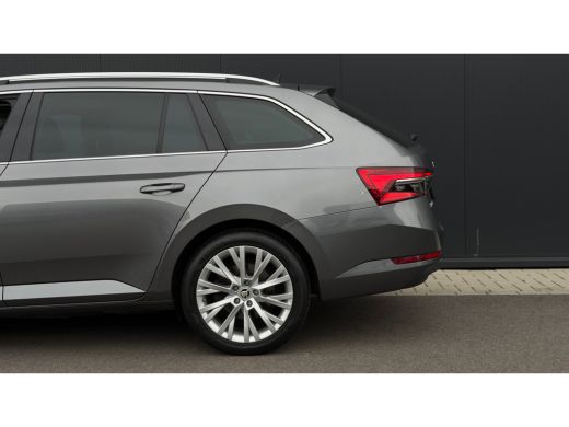 Skoda Superb Combi 1.4 TSI iV 218pk Business Edition Plus | Trekhaak | 360 Camera | Leder | Stoelverwarming & ... ActivLease financial lease