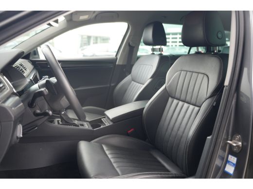 Skoda Superb Combi 1.4 TSI iV 218pk Business Edition Plus | Trekhaak | 360 Camera | Leder | Stoelverwarming & ... ActivLease financial lease