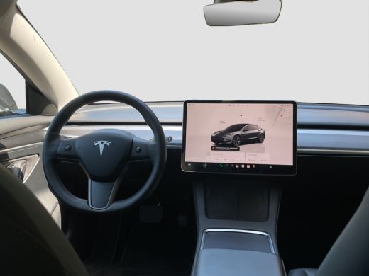 Tesla Model 3 Standard RWD Plus 60 kWh | Autopilot | Trekhaak | Pano | BTW | Org. NL ActivLease financial lease