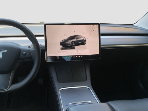 Tesla Model 3 Standard RWD Plus 60 kWh | Autopilot | Trekhaak | Pano | BTW | Org. NL ActivLease financial lease
