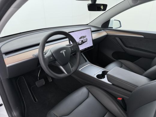 Tesla Model Y Long Range AWD 75 kWh VAN: 42.900,- VOOR: 39.330,- UW WKVOORDEEL: 3.570,- | SOH 92% | AFNEEMBARE ... ActivLease financial lease