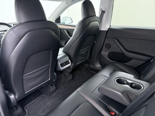 Tesla Model Y Long Range AWD 75 kWh VAN: 42.900,- VOOR: 39.330,- UW WKVOORDEEL: 3.570,- | SOH 92% | AFNEEMBARE ... ActivLease financial lease