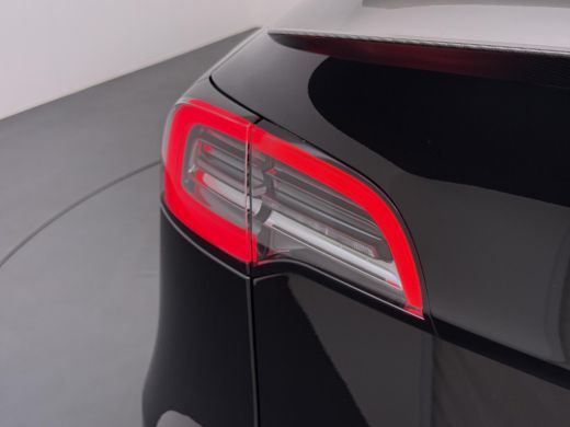 Tesla Model Y Performance AWD 75 kWh VAN: 46.900,- VOOR: 42.877,- UW WKVOORDEEL: 4.023,- | SOH 94% | TESLA FABR... ActivLease financial lease
