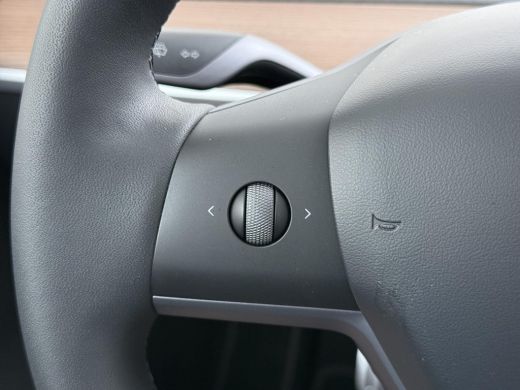 Tesla Model Y Performance AWD 75 kWh VAN: 46.900,- VOOR: 42.877,- UW WKVOORDEEL: 4.023,- | SOH 94% | TESLA FABR... ActivLease financial lease