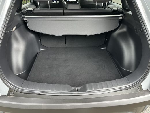 Toyota Corolla Cross Hybrid 140 Dynamic | Navigatie | LED koplampen | Keyless entry | 18 inch LM-velgen | ActivLease financial lease