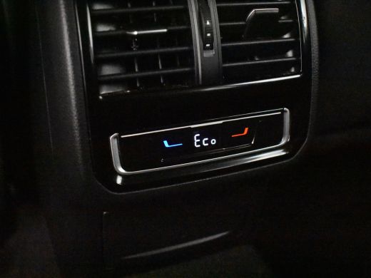 Volkswagen Passat Variant 1.4 TSI PHEV GTE Business 218Pk DSG/AUTO | Elektr.Trekhaak | Camera | Cruise control adap... ActivLease financial lease
