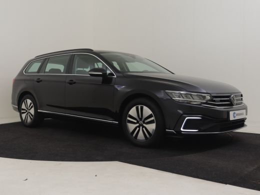Volkswagen Passat Variant 1.4 TSI PHEV GTE Business 218Pk DSG/AUTO | Elektr.Trekhaak | Camera | Cruise control adap... ActivLease financial lease