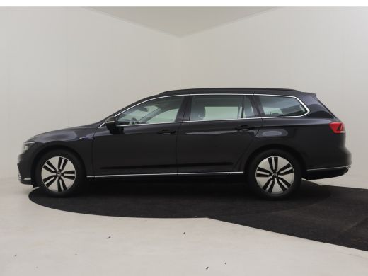 Volkswagen Passat Variant 1.4 TSI PHEV GTE Business 218Pk DSG/AUTO | Elektr.Trekhaak | Camera | Cruise control adap... ActivLease financial lease