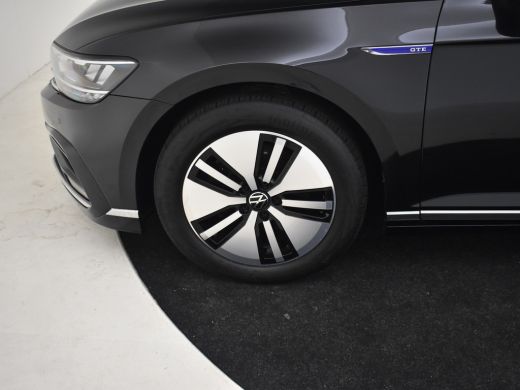Volkswagen Passat Variant 1.4 TSI PHEV GTE Business 218Pk DSG/AUTO | Elektr.Trekhaak | Camera | Cruise control adap... ActivLease financial lease