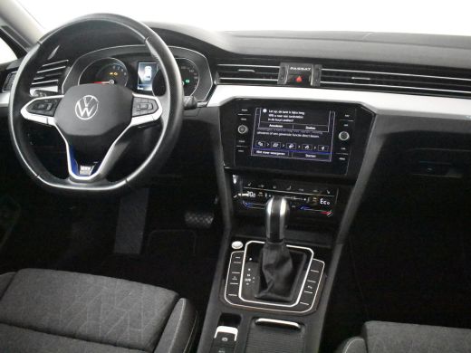 Volkswagen Passat Variant 1.4 TSI PHEV GTE Business 218Pk DSG/AUTO | Elektr.Trekhaak | Camera | Cruise control adap... ActivLease financial lease