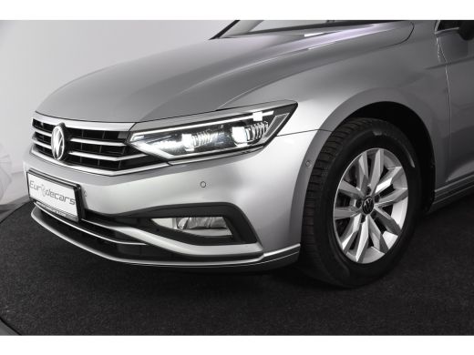Volkswagen Passat Variant 1.5 TSI *1ste Eigenaar*Panoramadak*Trekhaak*Navigatie* ActivLease financial lease