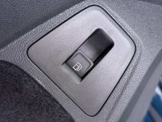 Volkswagen Tiguan 1.4 TSI eHybrid PHEV VAN: 30.900,- VOOR: 28.877,- UW WKVOORDEEL: 2.023,- | DIRECT LEVERBAAR | REC... ActivLease financial lease