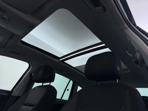 Volkswagen Tiguan 1.4 TSI eHybrid PHEV VAN: 30.900,- VOOR: 28.877,- UW WKVOORDEEL: 2.023,- | DIRECT LEVERBAAR | REC... ActivLease financial lease