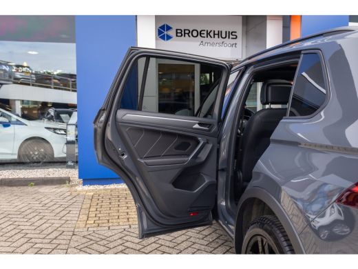 Volkswagen Tiguan 1.4 TSI eHybrid R-Line Business+ | Pano | 360 camera | Black-style | Cruise adaptief | Dodehoek d... ActivLease financial lease