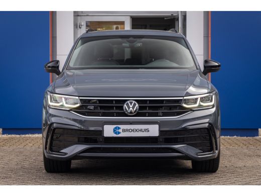 Volkswagen Tiguan 1.4 TSI eHybrid R-Line Business+ | Pano | 360 camera | Black-style | Cruise adaptief | Dodehoek d... ActivLease financial lease