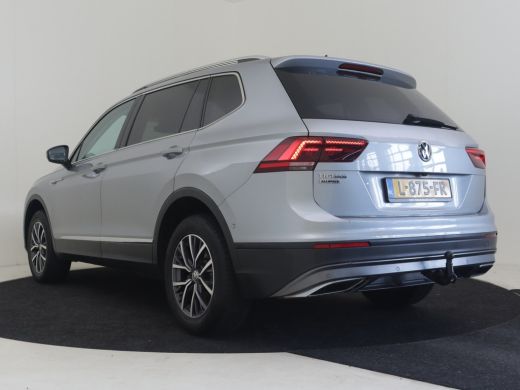 Volkswagen Tiguan Allspace 1.5 TSI Comfortline Business 150PK DSG/AUTO | Trekhaak uitklapbaar | Achteruitrijcamera | Apple c... ActivLease financial lease