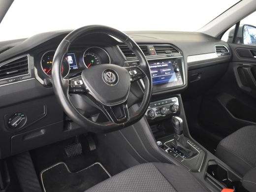 Volkswagen Tiguan Allspace 1.5 TSI Comfortline Business 150PK DSG/AUTO | Trekhaak uitklapbaar | Achteruitrijcamera | Apple c... ActivLease financial lease