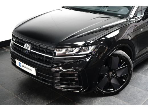 Volkswagen Touareg 3.0 TSI eHybrid 462 pk 4 Motion R | Trekhaak wegklapbaar | Luchtvering | Elektrische geheugen sto... ActivLease financial lease