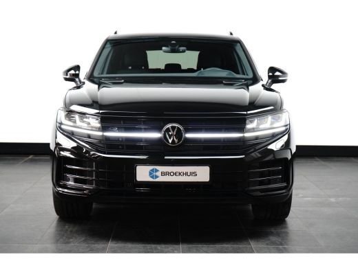 Volkswagen Touareg 3.0 TSI eHybrid 462 pk 4 Motion R | Trekhaak wegklapbaar | Luchtvering | Elektrische geheugen sto... ActivLease financial lease