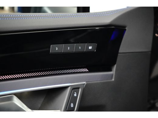Volkswagen Touareg 3.0 TSI eHybrid 462 pk 4 Motion R | Trekhaak wegklapbaar | Luchtvering | Elektrische geheugen sto... ActivLease financial lease