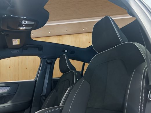 Volvo  EC40 Single Motor Ext. Range Plus Bl. Ed. Europa 82 kWh | Achterbank verwarmd | Apple Carplay/Android ... ActivLease financial lease