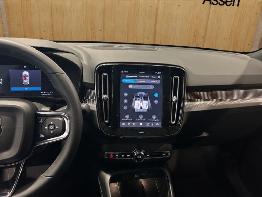 Volvo  EC40 Single Motor Ext. Range Plus Bl. Ed. Europa 82 kWh | Achterbank verwarmd | Apple Carplay/Android ... ActivLease financial lease