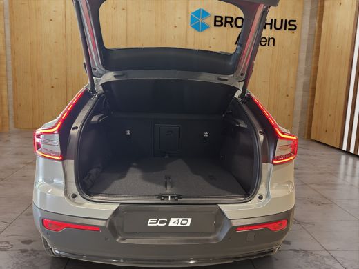Volvo  EC40 Single Motor Ext. Range Plus Bl. Ed. Europa 82 kWh | Achterbank verwarmd | Apple Carplay/Android ... ActivLease financial lease