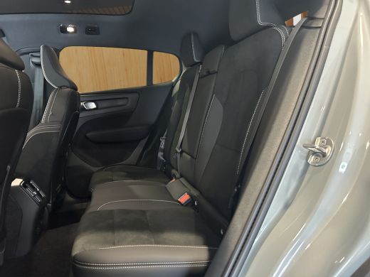 Volvo  EC40 Single Motor Ext. Range Plus Bl. Ed. Europa 82 kWh | Achterbank verwarmd | Apple Carplay/Android ... ActivLease financial lease