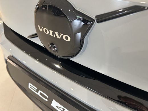 Volvo  EC40 Single Motor Ext. Range Plus Bl. Ed. Europa 82 kWh | Achterbank verwarmd | Apple Carplay/Android ... ActivLease financial lease