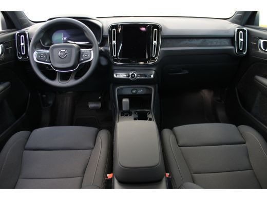 Volvo  EC40 Single Plus Europa Black Edition 70kWh Power Seats | Climate Pack | 20" | Elektr. achterklep ActivLease financial lease