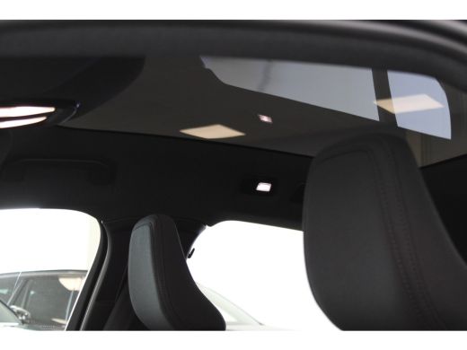 Volvo  EC40 Single Plus Europa Black Edition 70kWh Power Seats | Climate Pack | 20" | Elektr. achterklep ActivLease financial lease