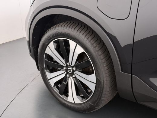 Volvo  XC40 1.5 T4 Plug-in hybrid Core Bright BOMVOL! | STOEL + STUURVERWARMING |ELEK. TREKHAAK | KEYLESS | D... ActivLease financial lease