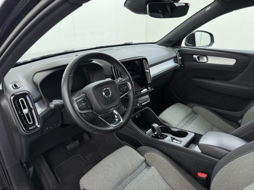 Volvo  XC40 1.5 T4 Plug-in hybrid Core Bright BOMVOL! | STOEL + STUURVERWARMING |ELEK. TREKHAAK | KEYLESS | D... ActivLease financial lease