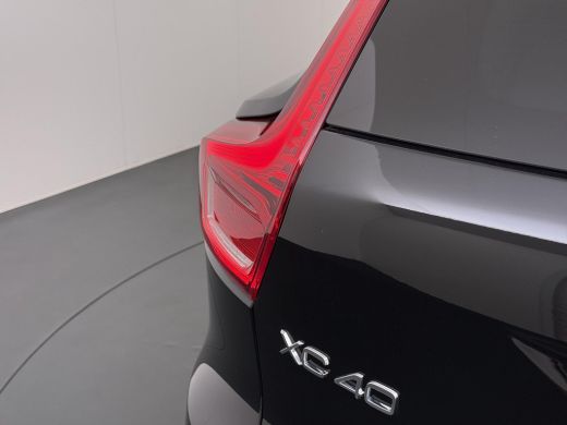 Volvo  XC40 1.5 T4 Plug-in hybrid Core Bright BOMVOL! | STOEL + STUURVERWARMING |ELEK. TREKHAAK | KEYLESS | D... ActivLease financial lease