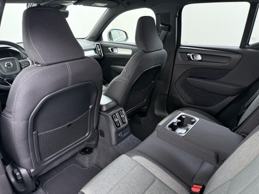 Volvo  XC40 1.5 T4 Plug-in hybrid Core Bright BOMVOL! | STOEL + STUURVERWARMING |ELEK. TREKHAAK | KEYLESS | D... ActivLease financial lease