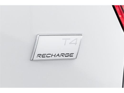 Volvo  XC40 1.5 T4 Recharge R-Design Expression | Dig. Cockpit | Elek. Klep | Cruise | PDC | NAV+App. Connect... ActivLease financial lease