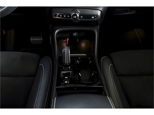 Volvo  XC40 1.5 T4 Recharge R-Design Expression | Dig. Cockpit | Elek. Klep | Cruise | PDC | NAV+App. Connect... ActivLease financial lease