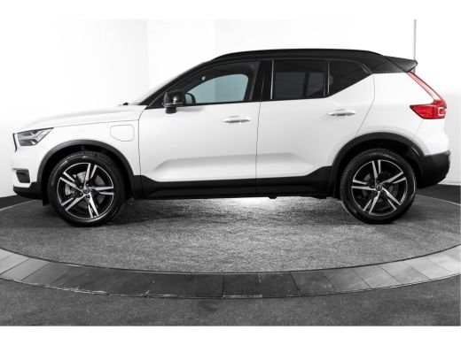 Volvo  XC40 1.5 T4 Recharge R-Design Expression | Dig. Cockpit | Elek. Klep | Cruise | PDC | NAV+App. Connect... ActivLease financial lease