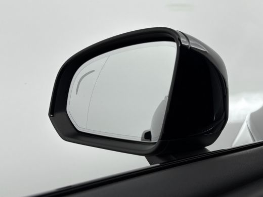 Volvo  XC40 1.5 T5 Recharge R-Design | Trekhaak | Panoramadak | Stoel + Stuurverwarming | Adaptive Cruiscontr... ActivLease financial lease
