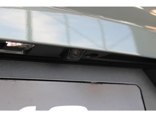 Volvo  XC40 B4 197PK Plus Dark | Trekhaak | 360&deg; | Panoramadak | Getint Glas | HK Audio ActivLease financial lease