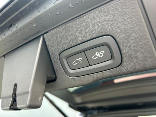 Volvo  XC60 2.0 T6 Plug-in hybrid AWD Plus Black Edition | Stoelventilatie | Trekhaak | HU-Display | 360 came... ActivLease financial lease