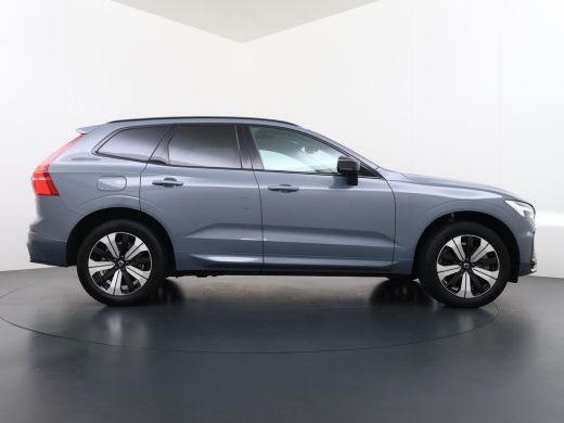Volvo  XC60 2.0 T6 Plug-in hybrid AWD R-Design BOMVOL!! | 22K KM!! | STOEL+ACHTERBANK+ STUURVERWARMING | PANO... ActivLease financial lease
