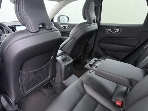 Volvo  XC60 2.0 T6 Plug-in hybrid AWD R-Design BOMVOL!! | 22K KM!! | STOEL+ACHTERBANK+ STUURVERWARMING | PANO... ActivLease financial lease
