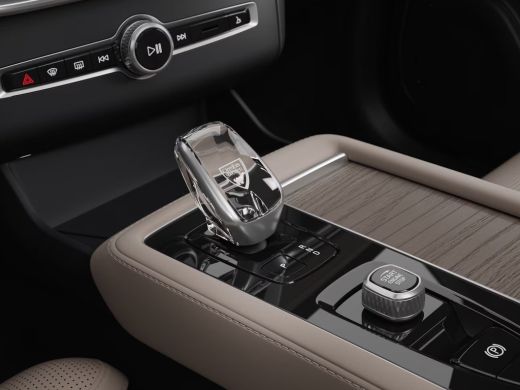 Volvo  XC90 2.0 T8 Plug-in hybrid AWD Ultra Dark Exec. Ed. | 10A Schucko - Mennekes 7 meter laadkabel  | 2 st... ActivLease financial lease