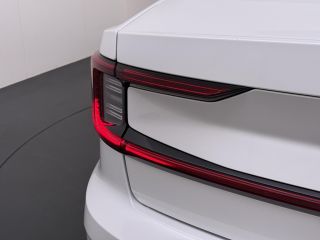 Polestar 2 Long Range Single Motor 78 kWh VAN: 28.900,- VOOR: 26.877,- UW WKVOORDEEL: 2.023,- | SOH 95% | EL...