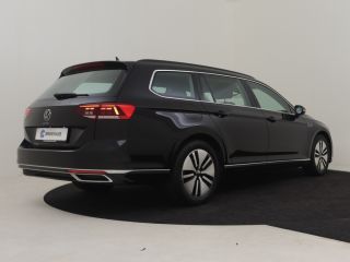Volkswagen Passat Variant 1.4 TSI PHEV GTE Business 218Pk DSG/AUTO | Elektr.Trekhaak | Camera | Cruise control adap...