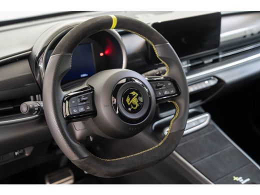 Abarth 600e Scorpionissima 54 kWh | 8 Jaar Garantie | Design Pack | Tech Pack | Winter Pack | Gaming Pack | 2... ActivLease financial lease