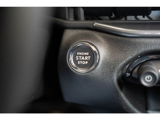 Abarth 600e Scorpionissima 54 kWh | 8 Jaar Garantie | Design Pack | Tech Pack | Winter Pack | Gaming Pack | 2... ActivLease financial lease