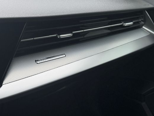 Audi A3 Sportback 35 150pk TFSI S edition Optiekpakket zwart |  Cruise Control | Smartphone-interface ActivLease financial lease