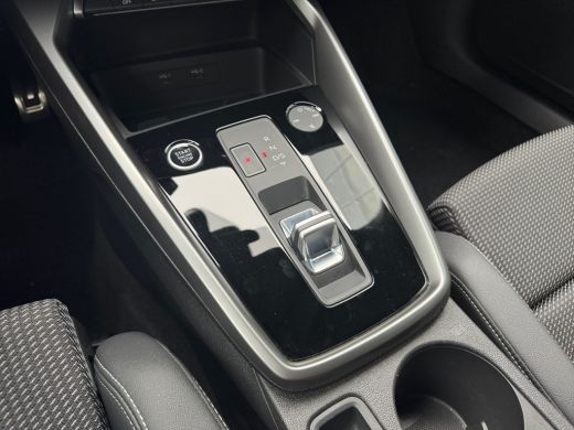 Audi A3 Sportback 35 150pk TFSI S edition Optiekpakket zwart |  Cruise Control | Smartphone-interface ActivLease financial lease